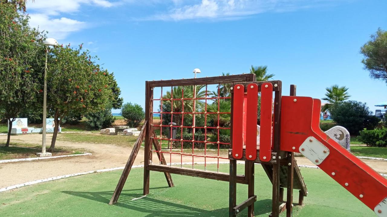 Bonito Apartamento En Marina D'Or 1Ra Linea De Playa Oropesa del Mar Dış mekan fotoğraf
